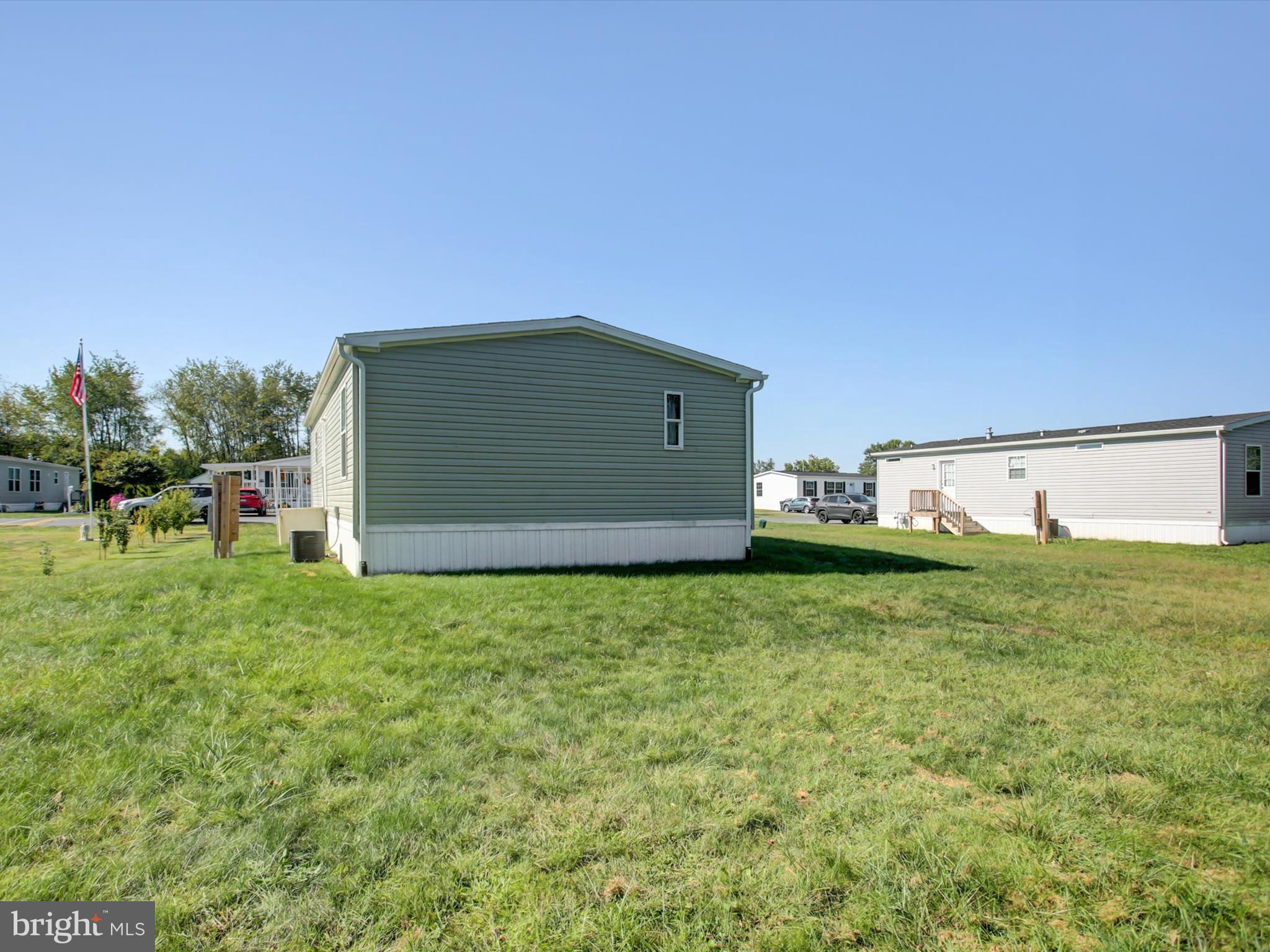 MAIZEFIELD COMMUNITY - Residential