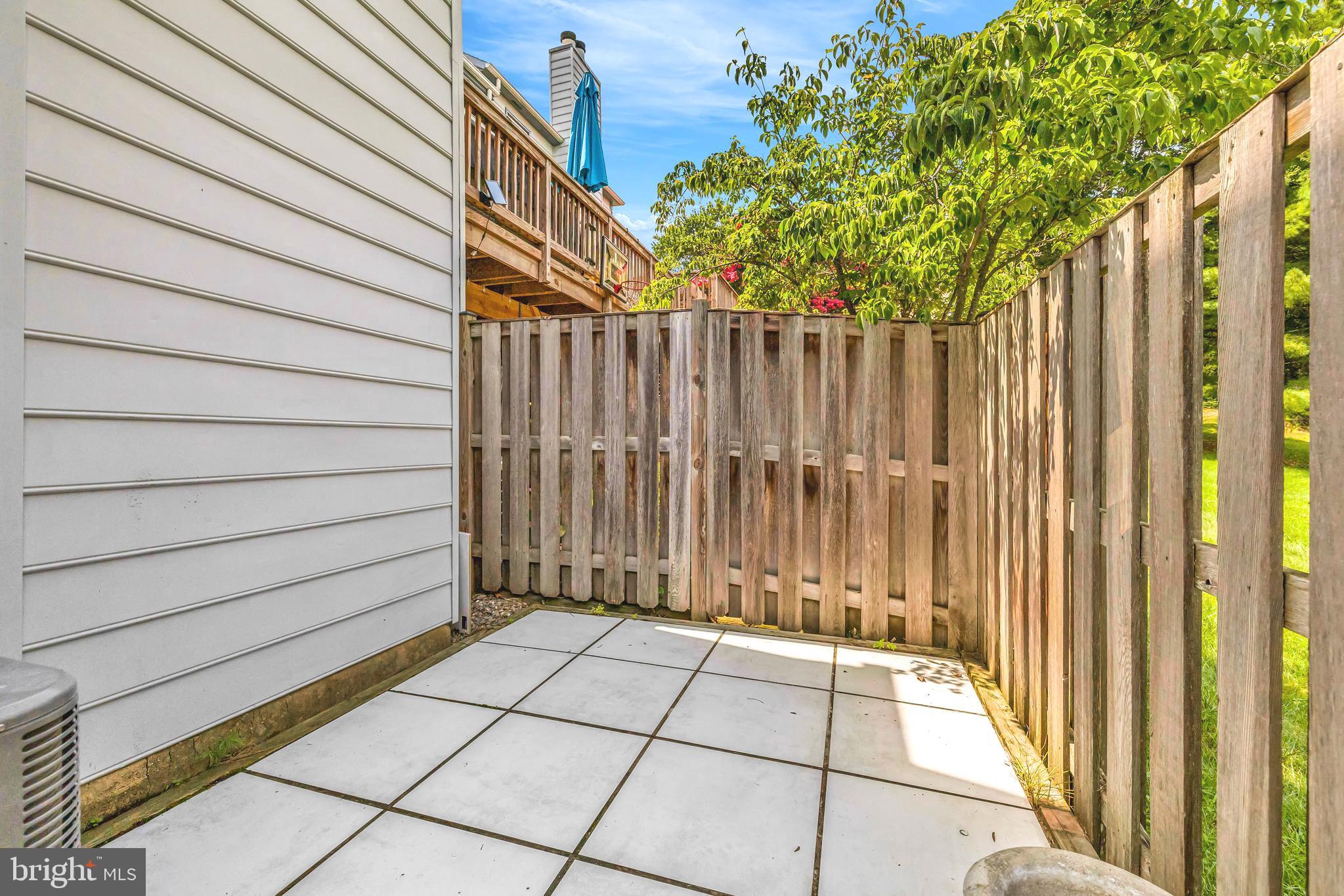 PINECREST - Residential