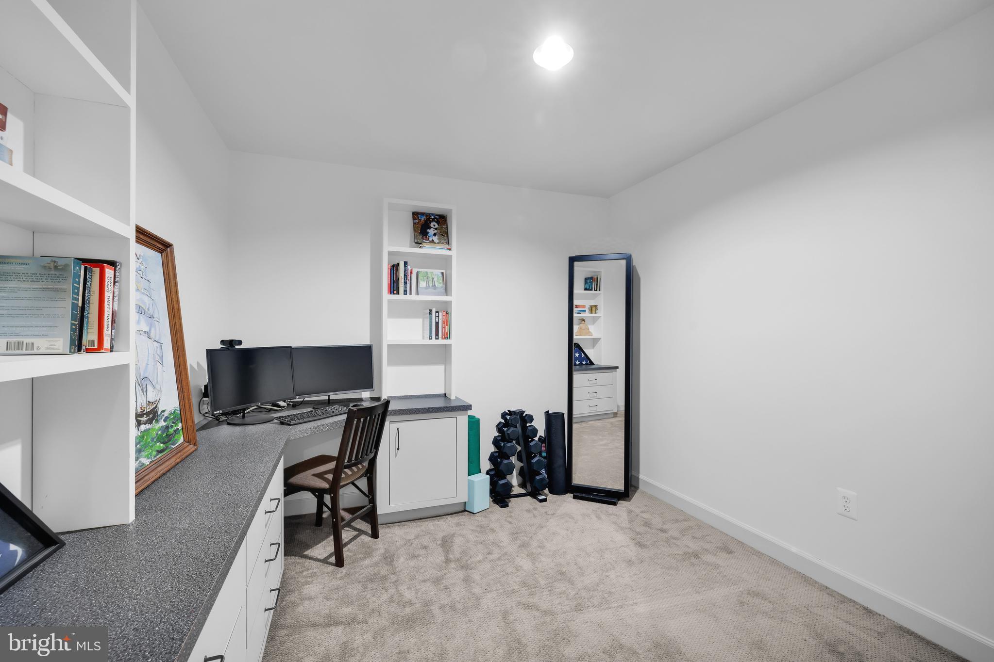 PINECREST - Residential