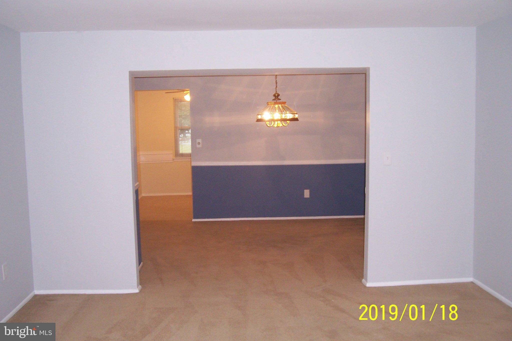 2002 SILVER COURT