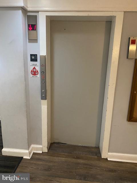 IVYMOUNT COURT - Residential Lease