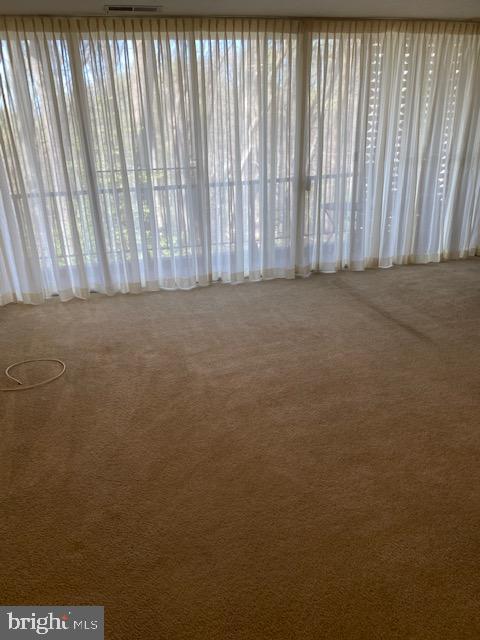 IVYMOUNT COURT - Residential Lease