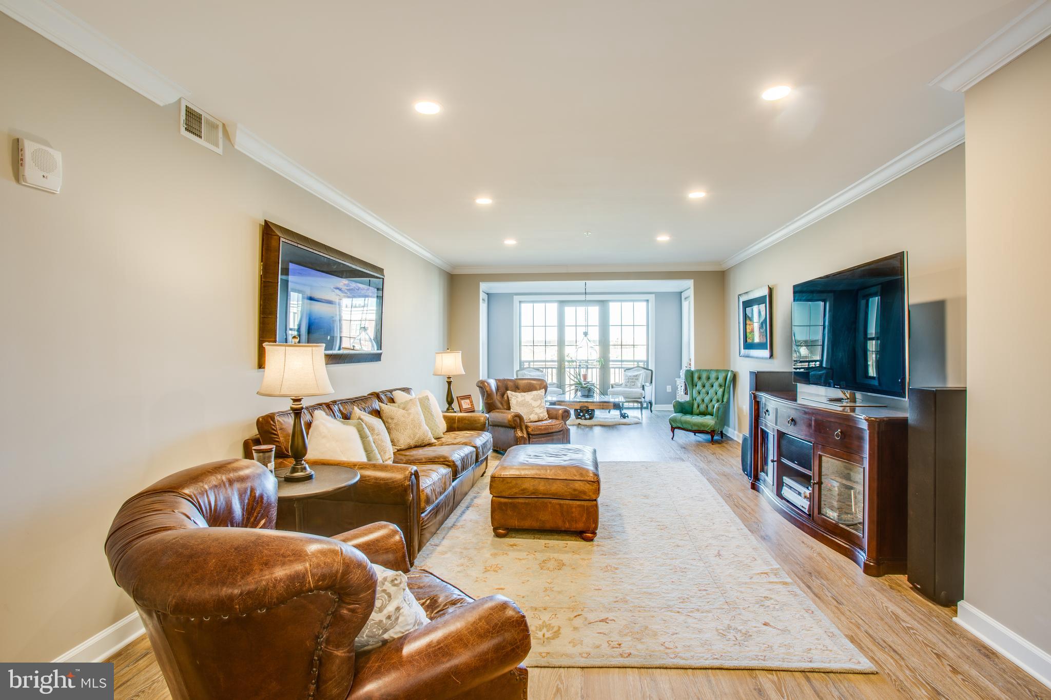 BELMONT BAY - Residential