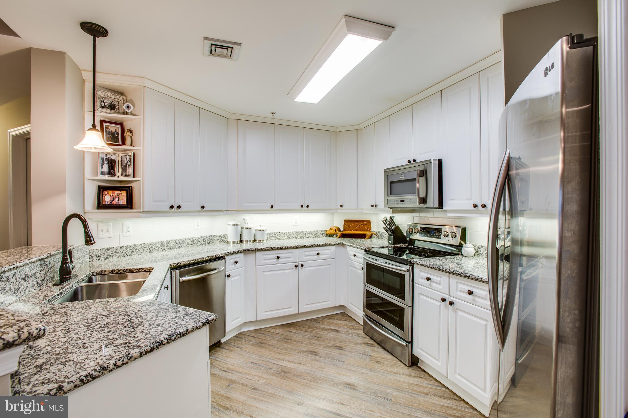 BELMONT BAY - Residential