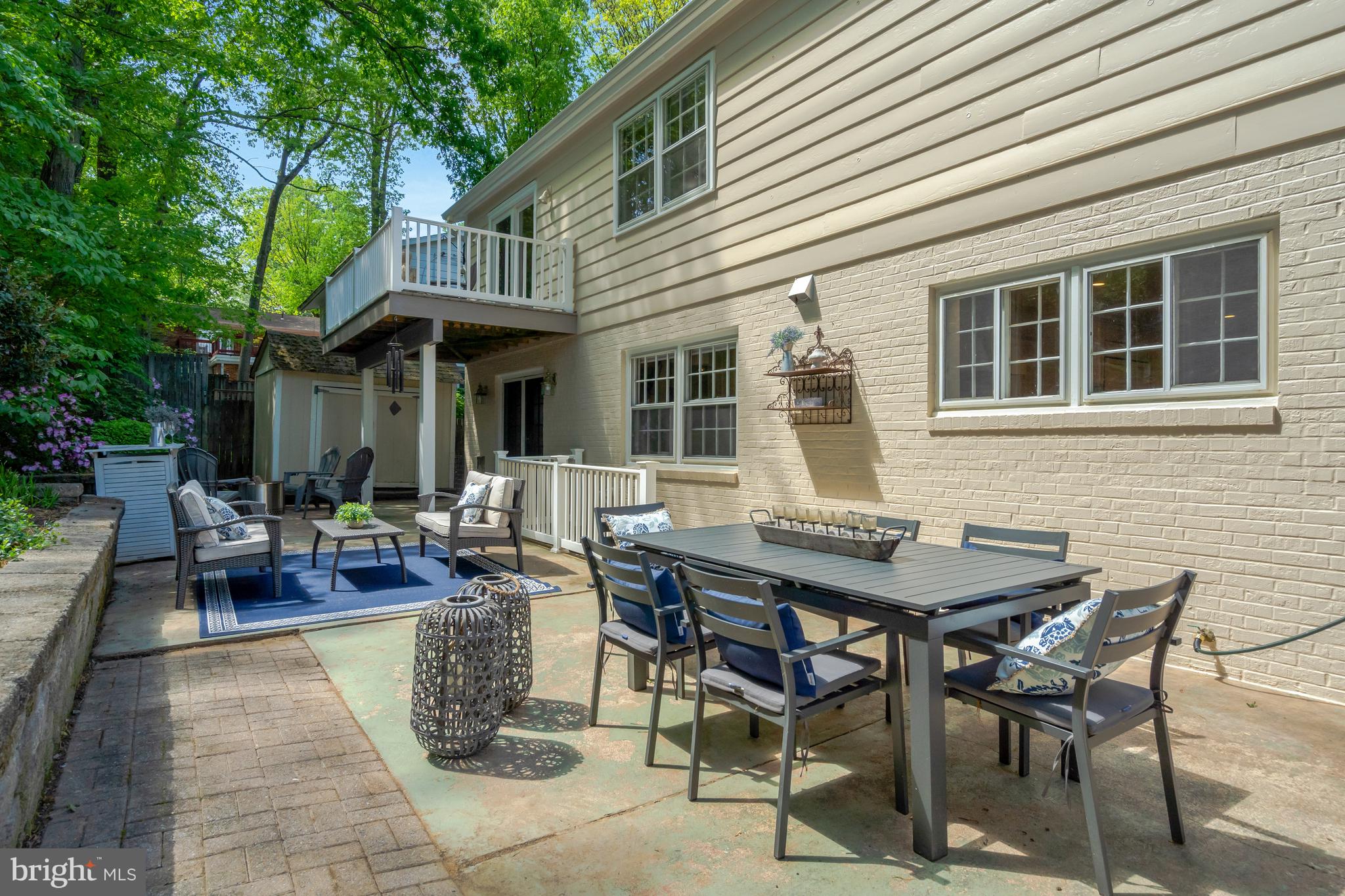 MANTUA HILLS - Residential