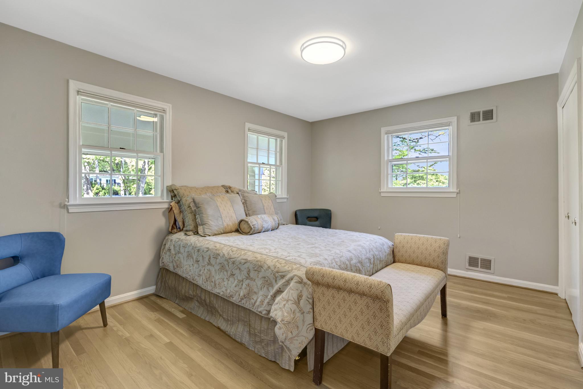 MANTUA HILLS - Residential