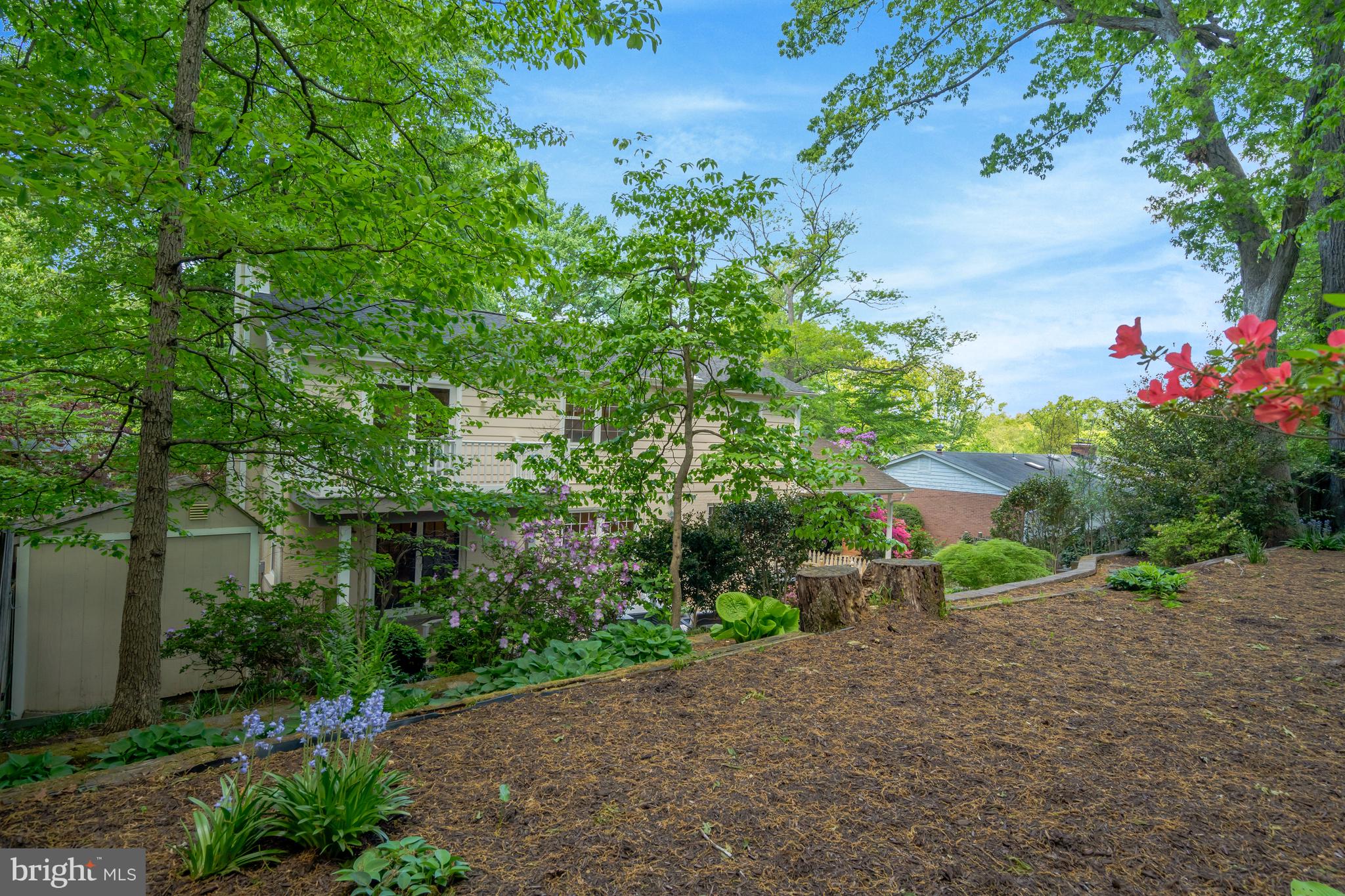 MANTUA HILLS - Residential