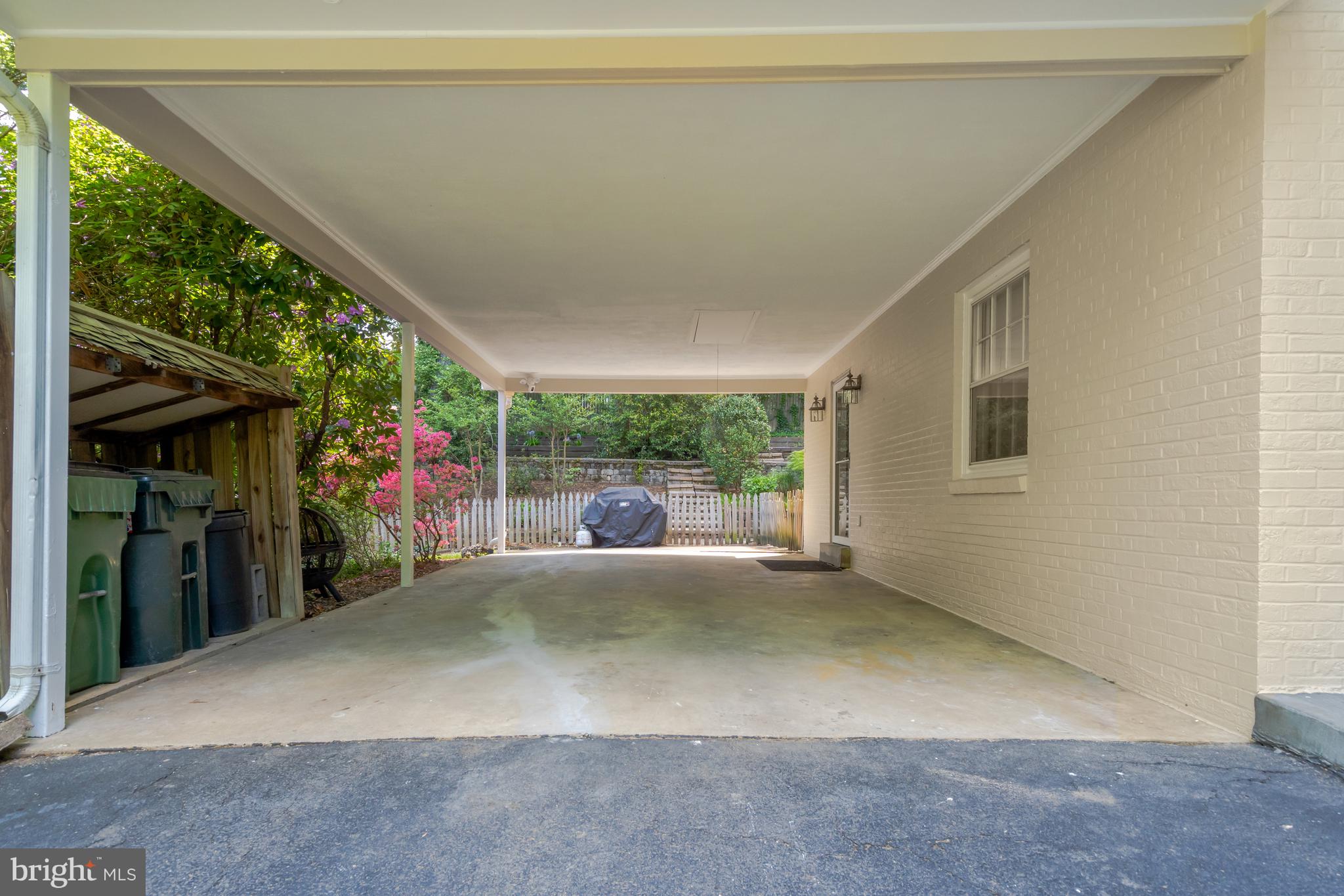 MANTUA HILLS - Residential