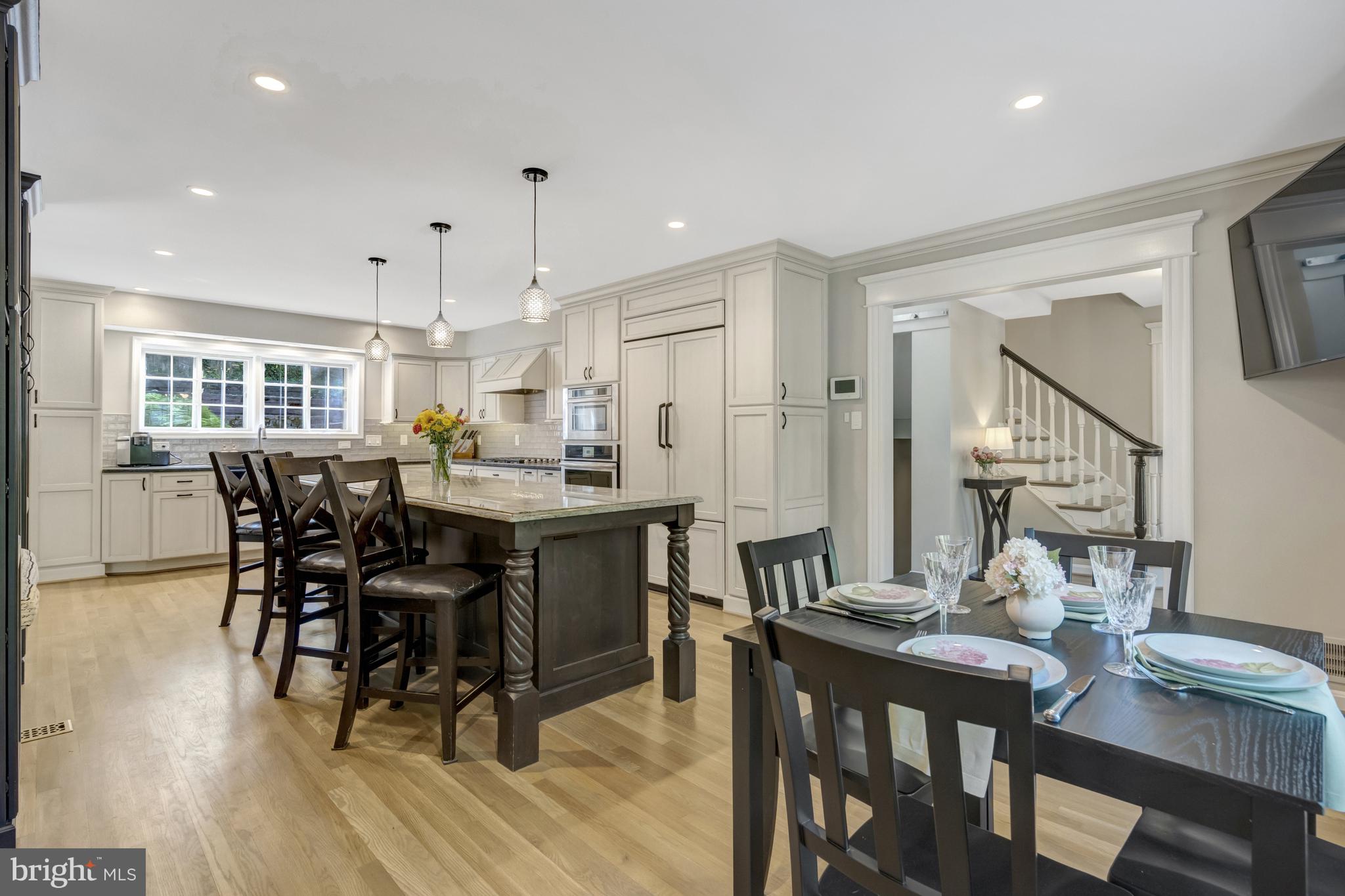 3313 MIDLAND ROAD