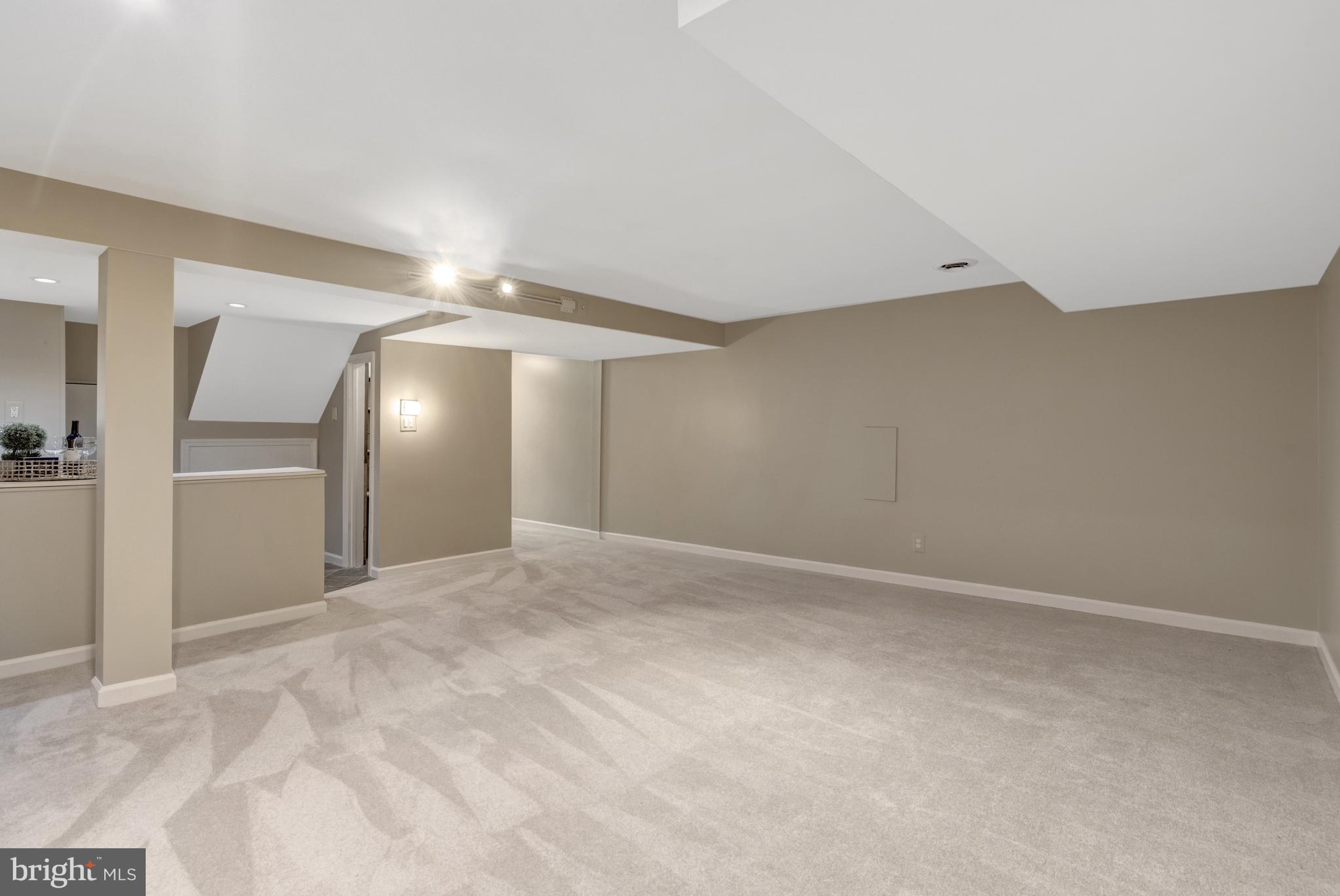 MANTUA HILLS - Residential