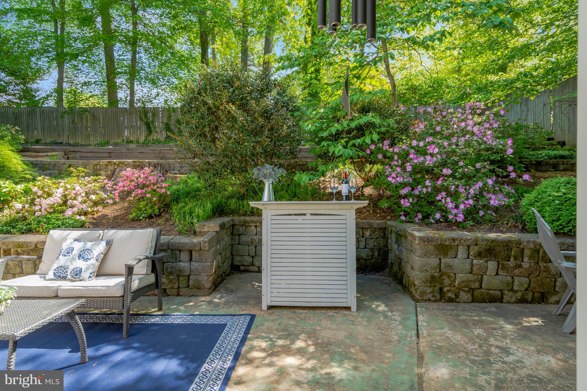 MANTUA HILLS - Residential