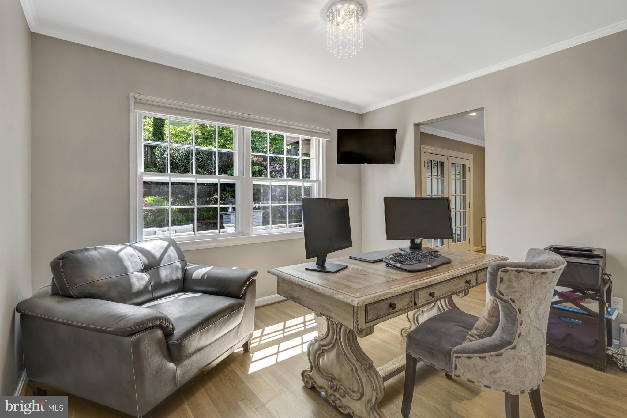 MANTUA HILLS - Residential