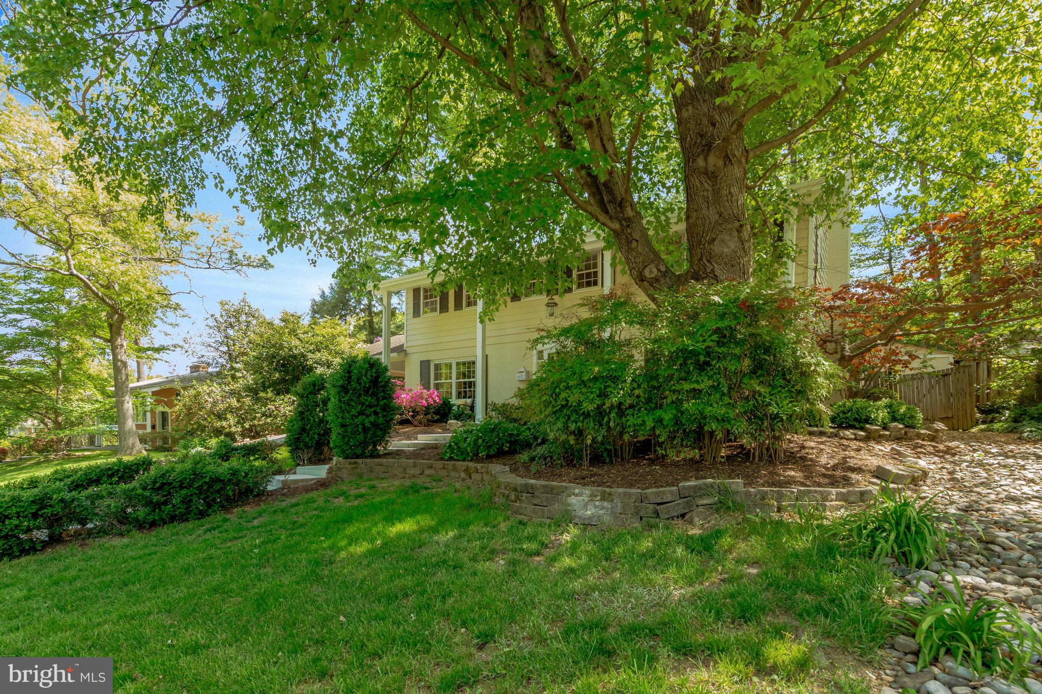 MANTUA HILLS - Residential