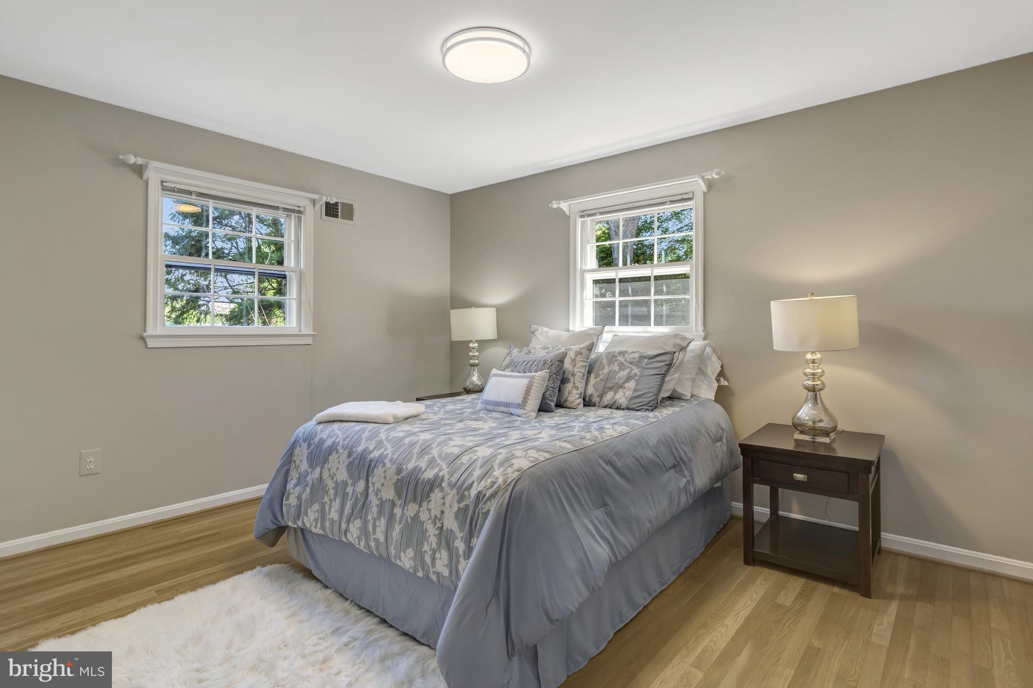 MANTUA HILLS - Residential