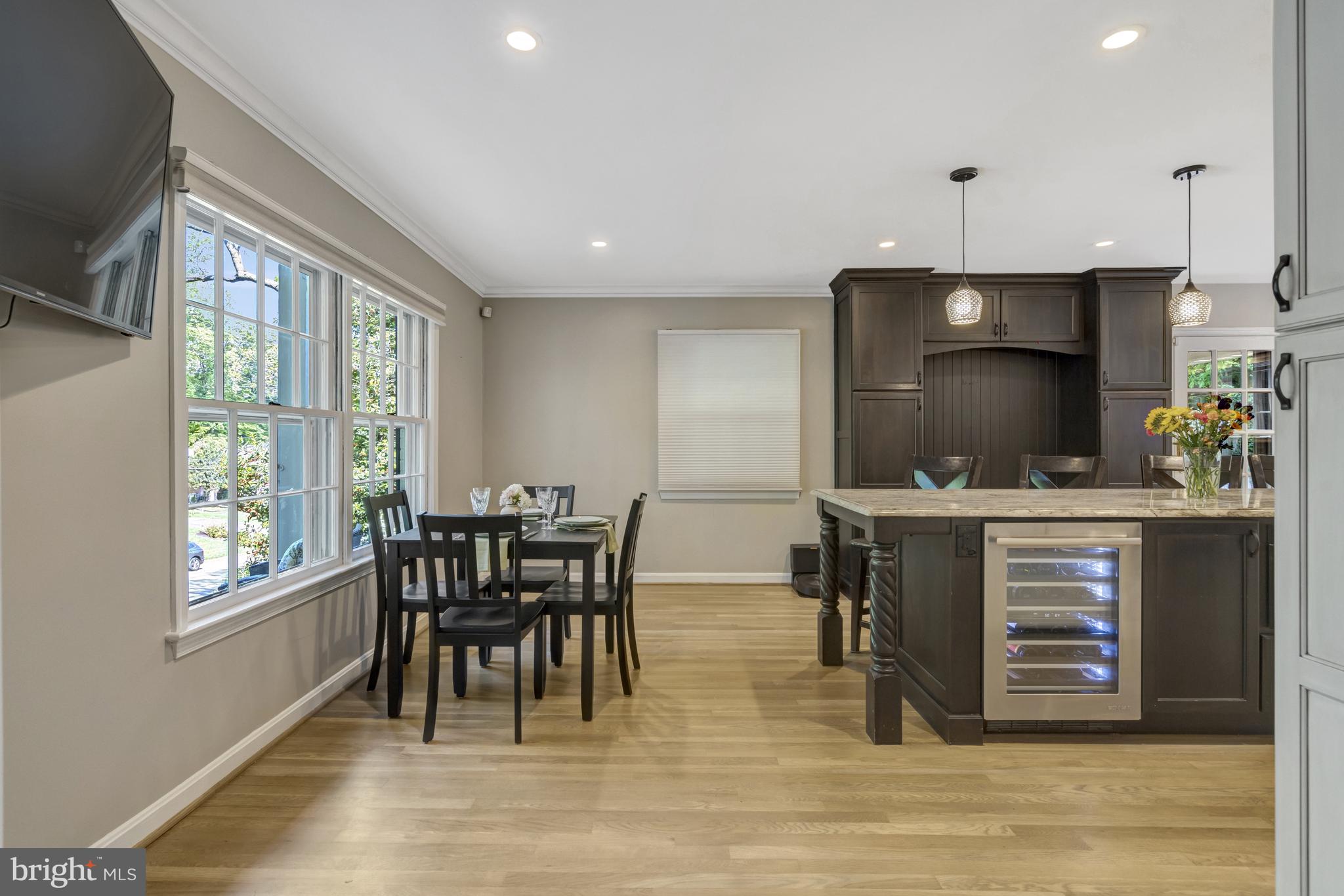 MANTUA HILLS - Residential