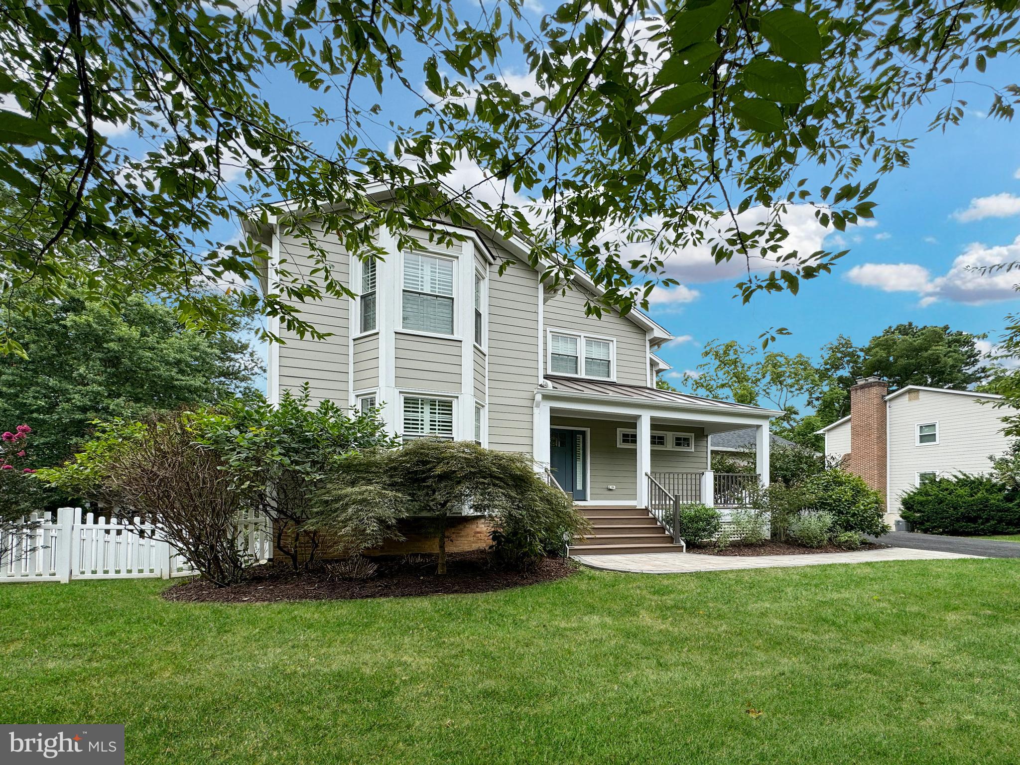 MCLEAN MEADOWS - Residential