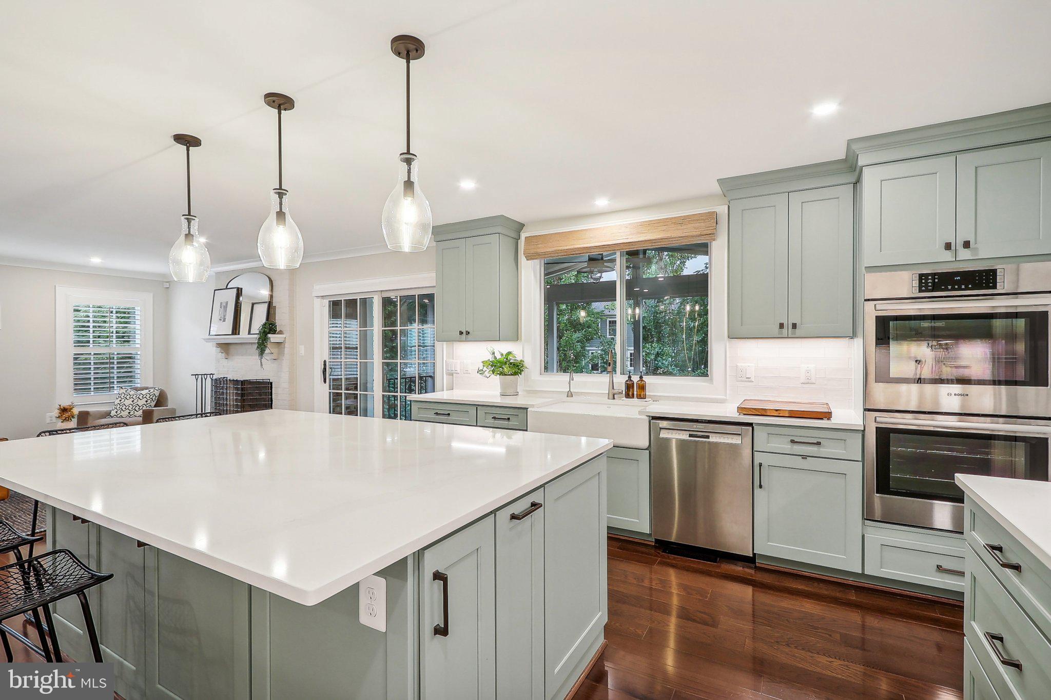 MCLEAN MEADOWS - Residential