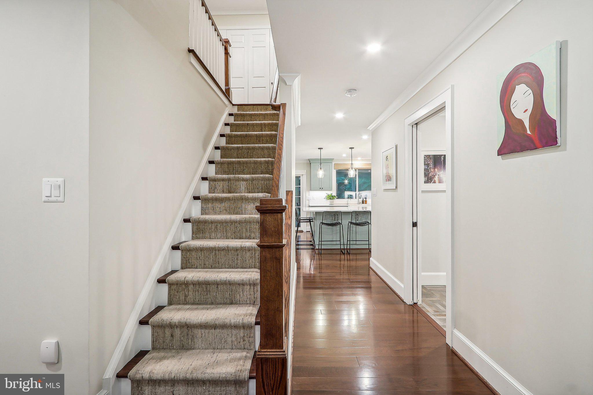 MCLEAN MEADOWS - Residential