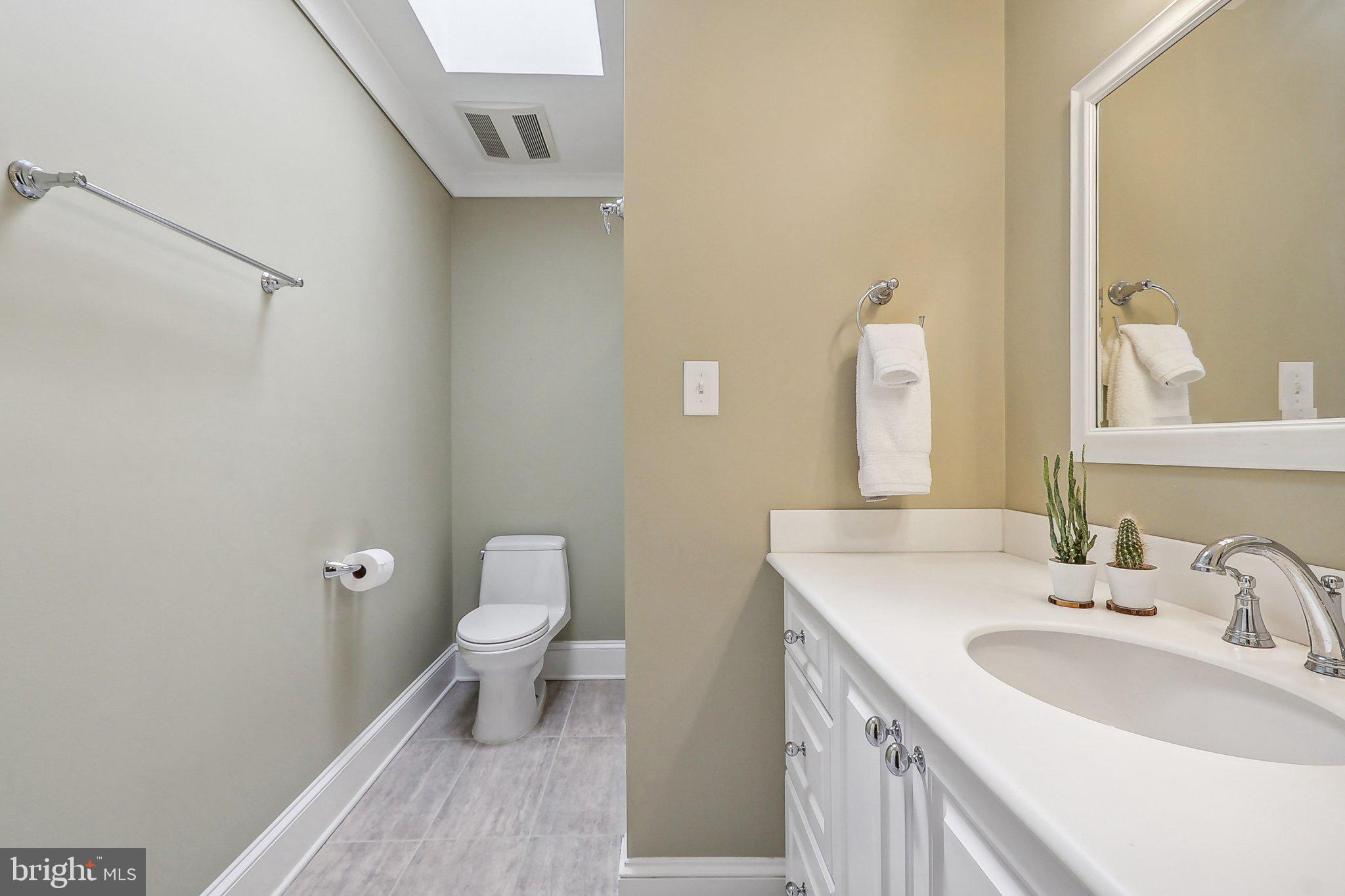 MCLEAN MEADOWS - Residential