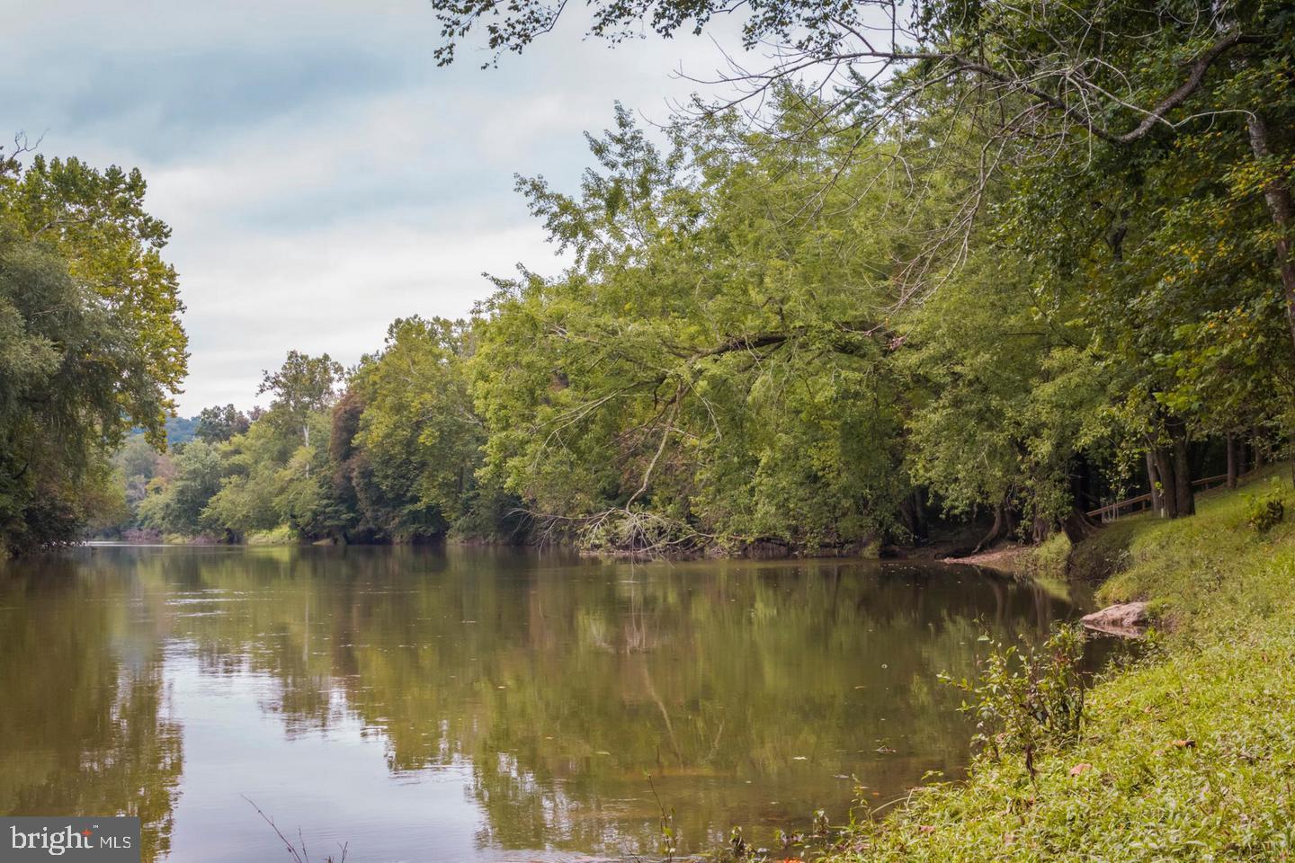 RIVER RIDGE - Residential