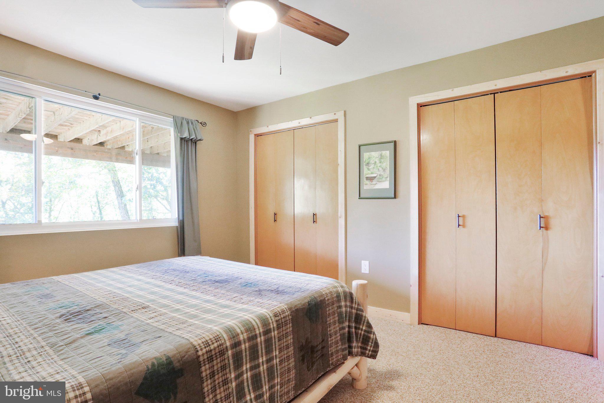 RIVER RIDGE - Residential