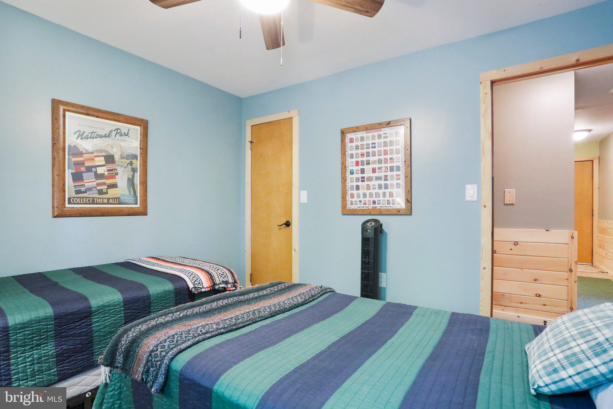 RIVER RIDGE - Residential