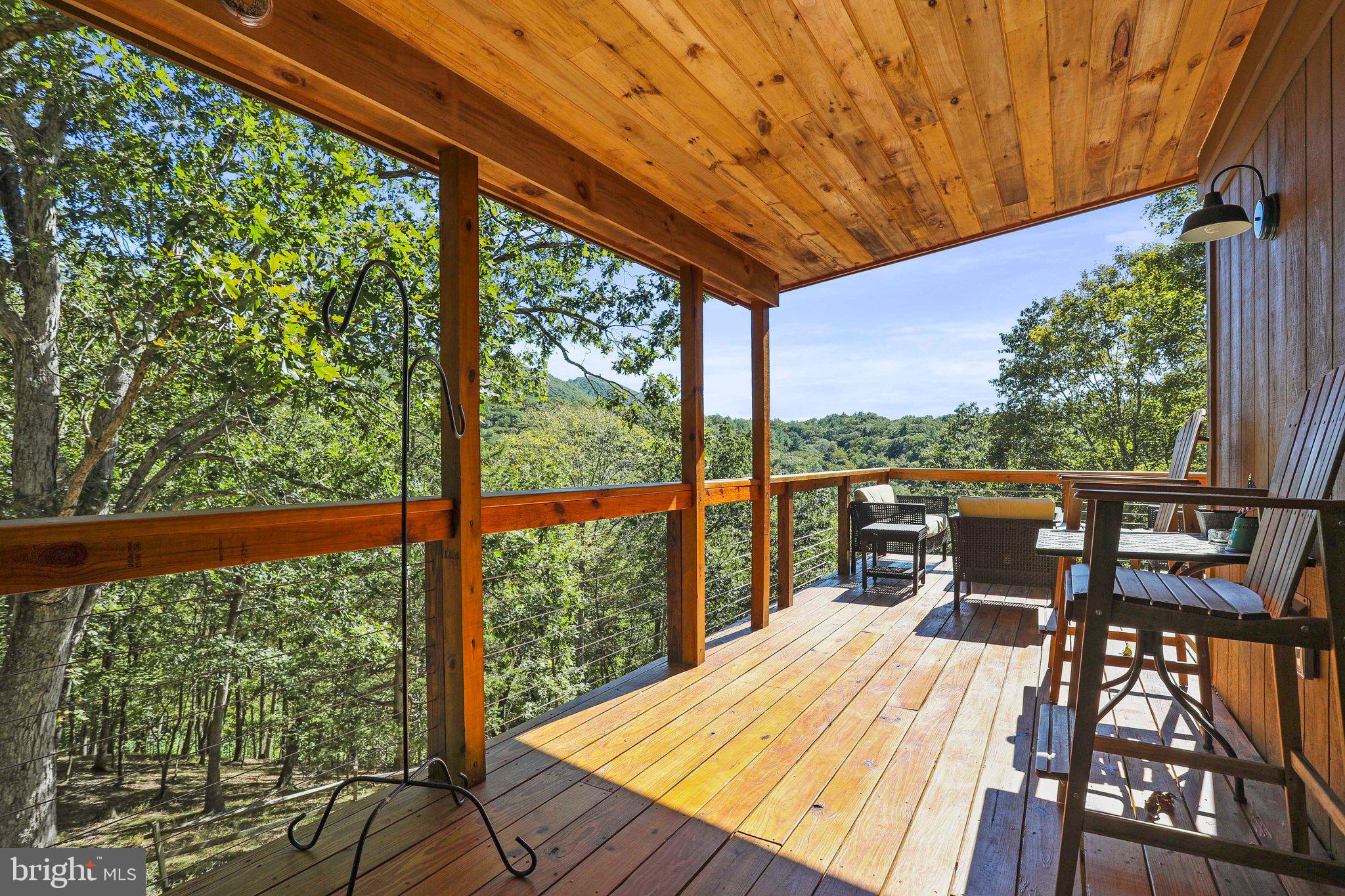 RIVER RIDGE - Residential