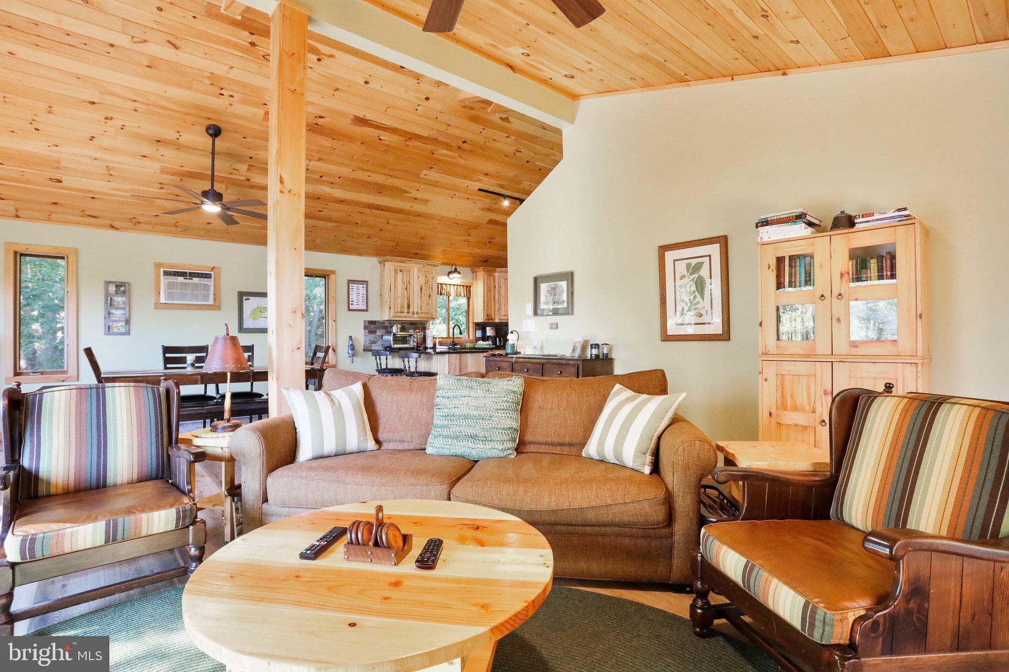 RIVER RIDGE - Residential