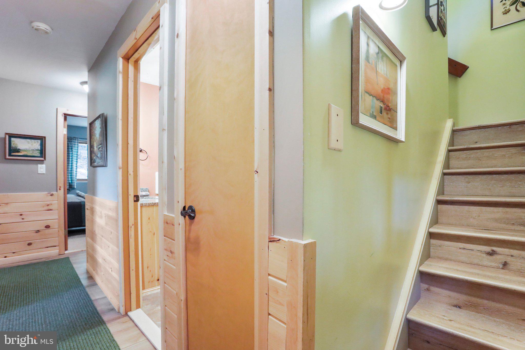 RIVER RIDGE - Residential