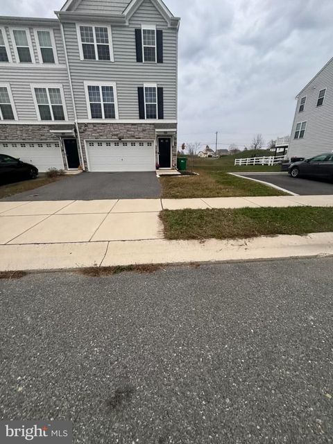 Photo of 433 Wyatt Drive, TOWNSEND, DE 19734 (MLS # DENC2093820)