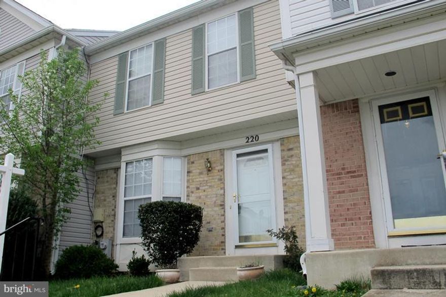 Fantastic town home for rent of sale.  Hardwood floors on most of first floor, finished basement with fireplace, full bathroom in basement.  master bedroom with walk-in closet, dual vanity sinks, separate toilet room.  Large deck and fenced yard.