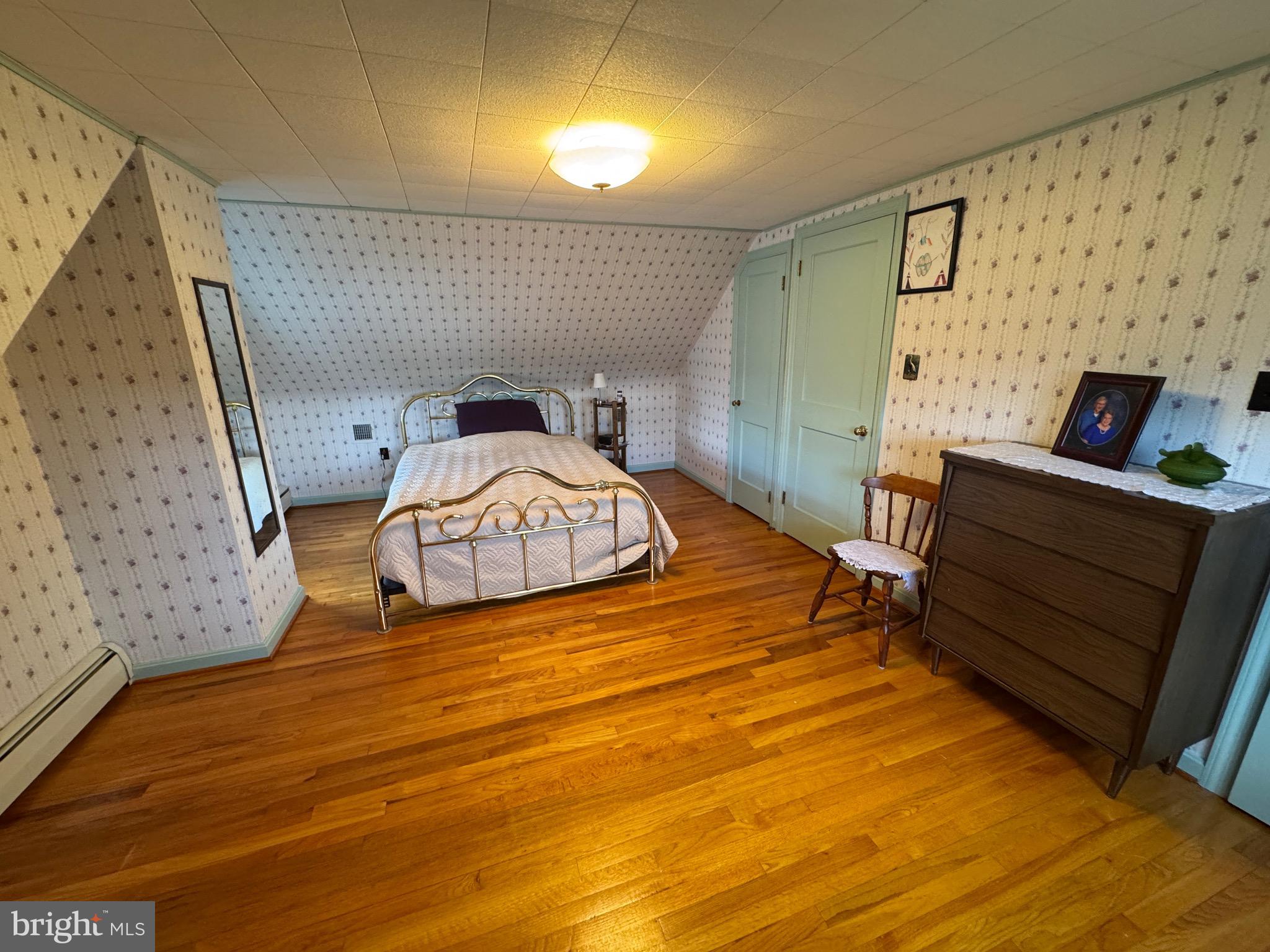 MOUNTVILLE BOROUGH - Residential