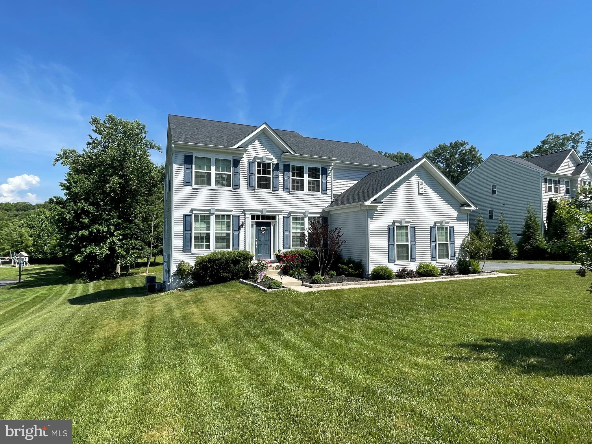 RHODES MOUNTAIN ESTATES - Residential