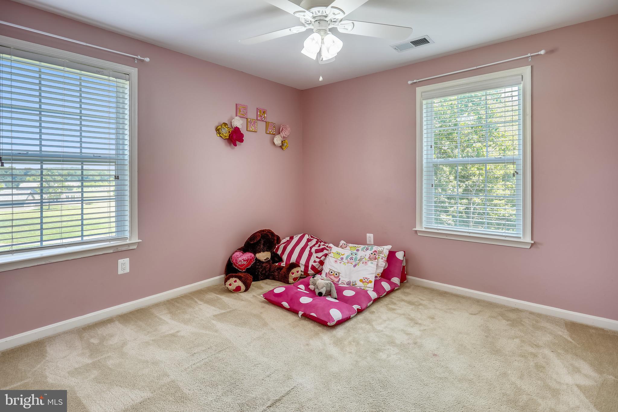 RHODES MOUNTAIN ESTATES - Residential