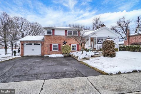 740 SUNDALE DRIVE YORK PA 17402