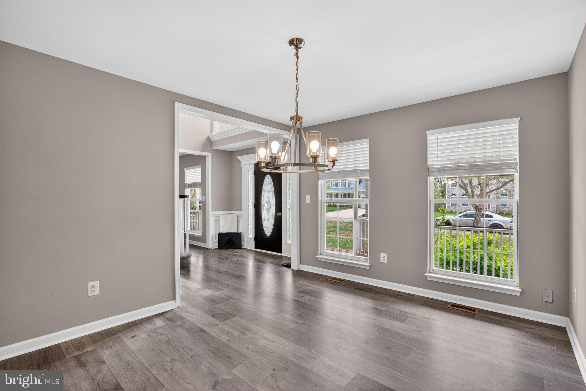 SAINT RICHARDS MANOR - Residential