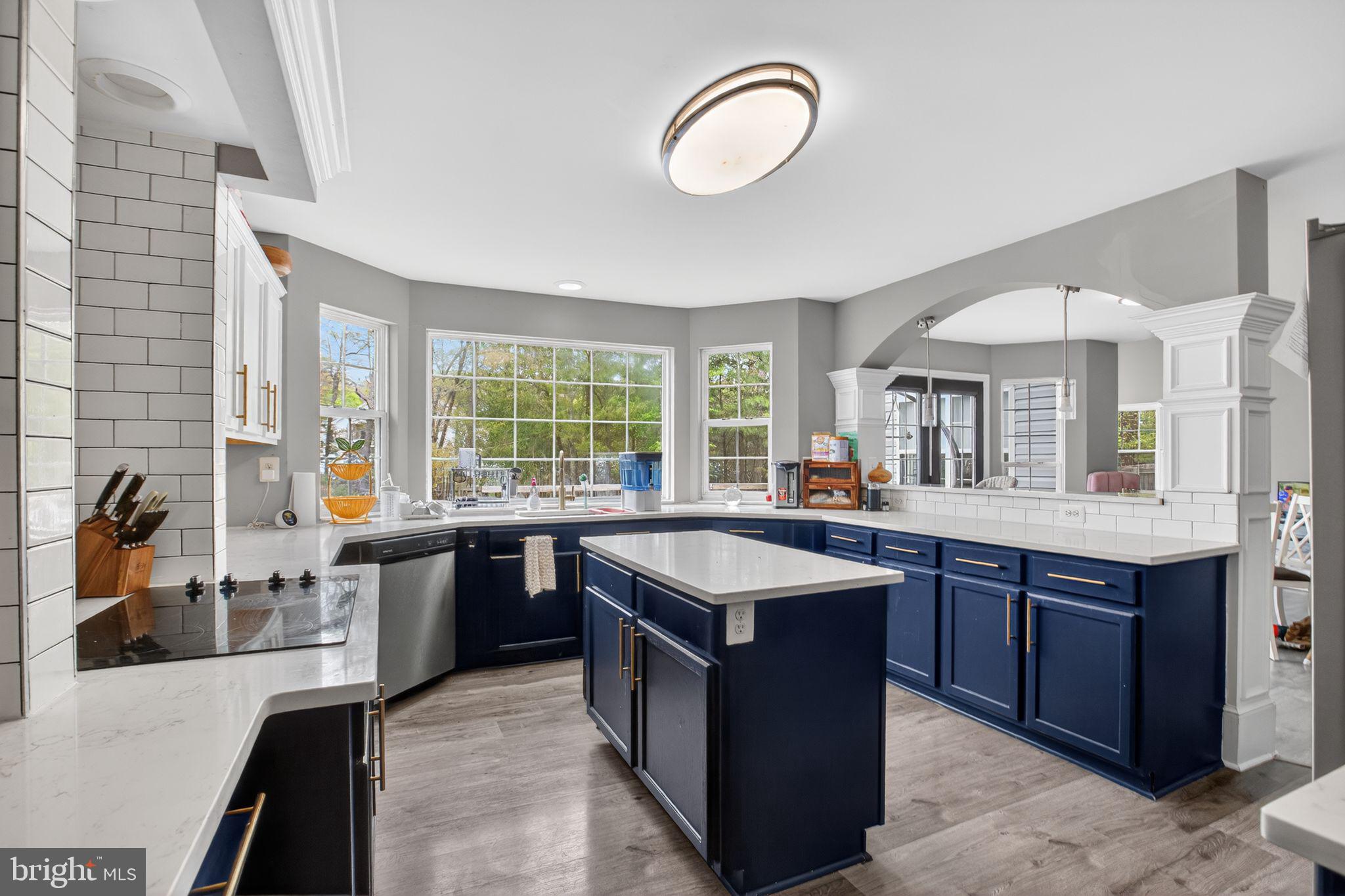 SAINT RICHARDS MANOR - Residential