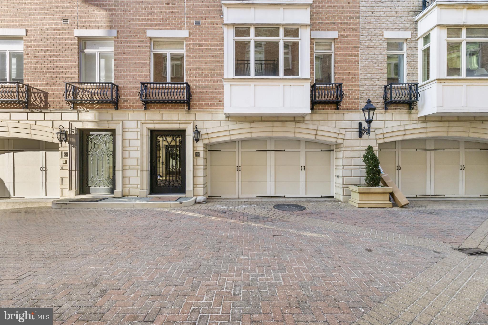 FEDERAL HILL HISTORIC DISTRICT - Residential