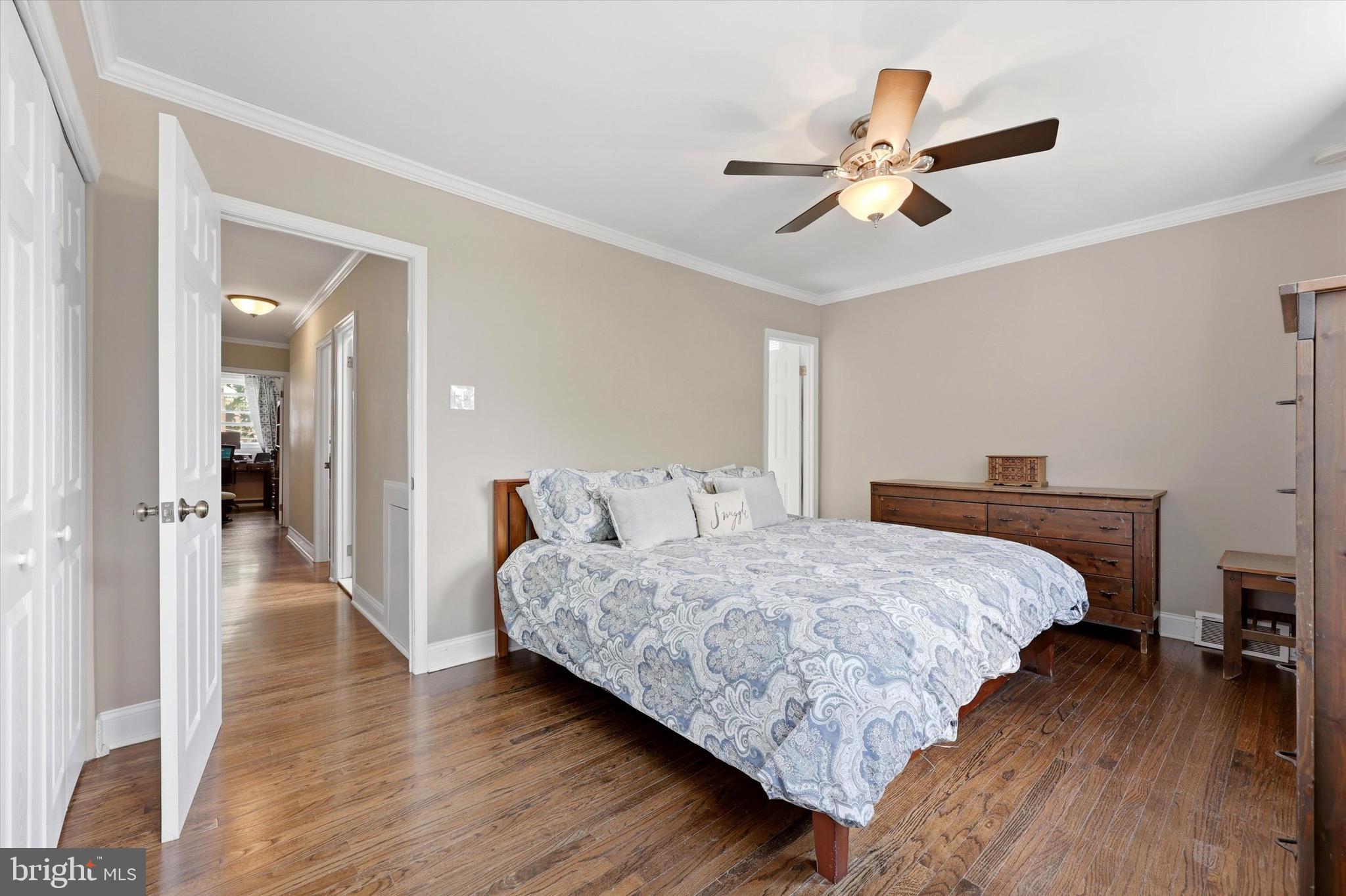 ROXBOROUGH - Residential
