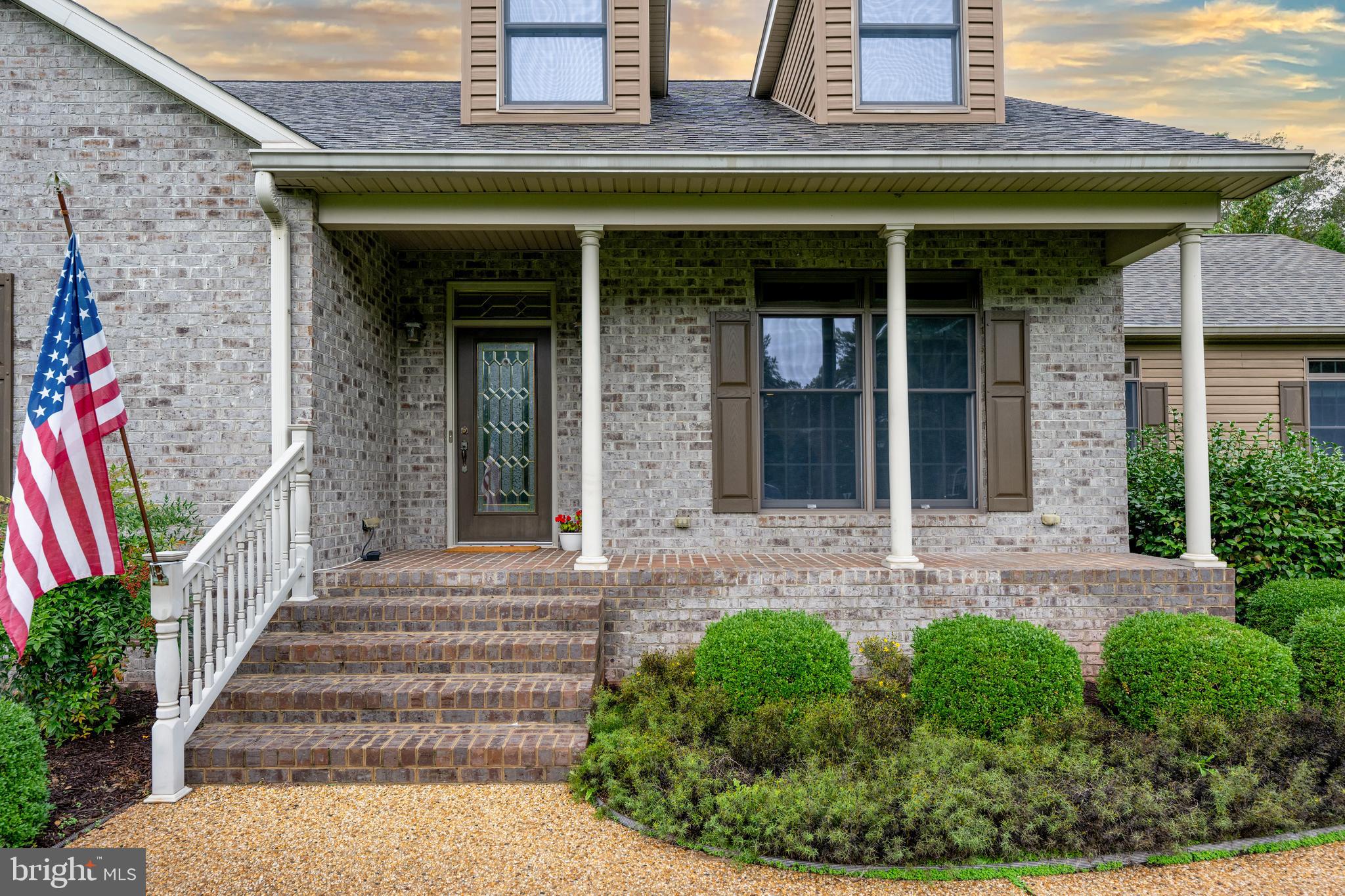 RIVERS END - Residential