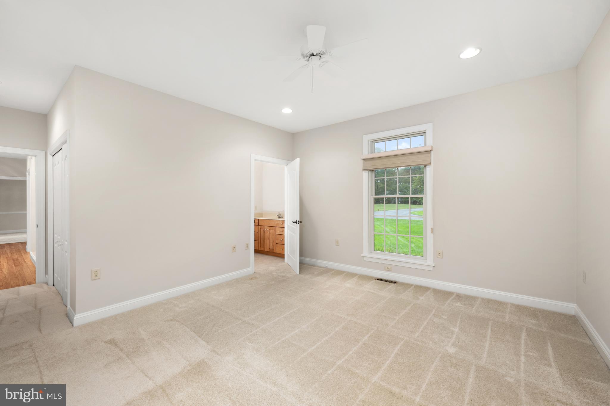 RIVERS END - Residential