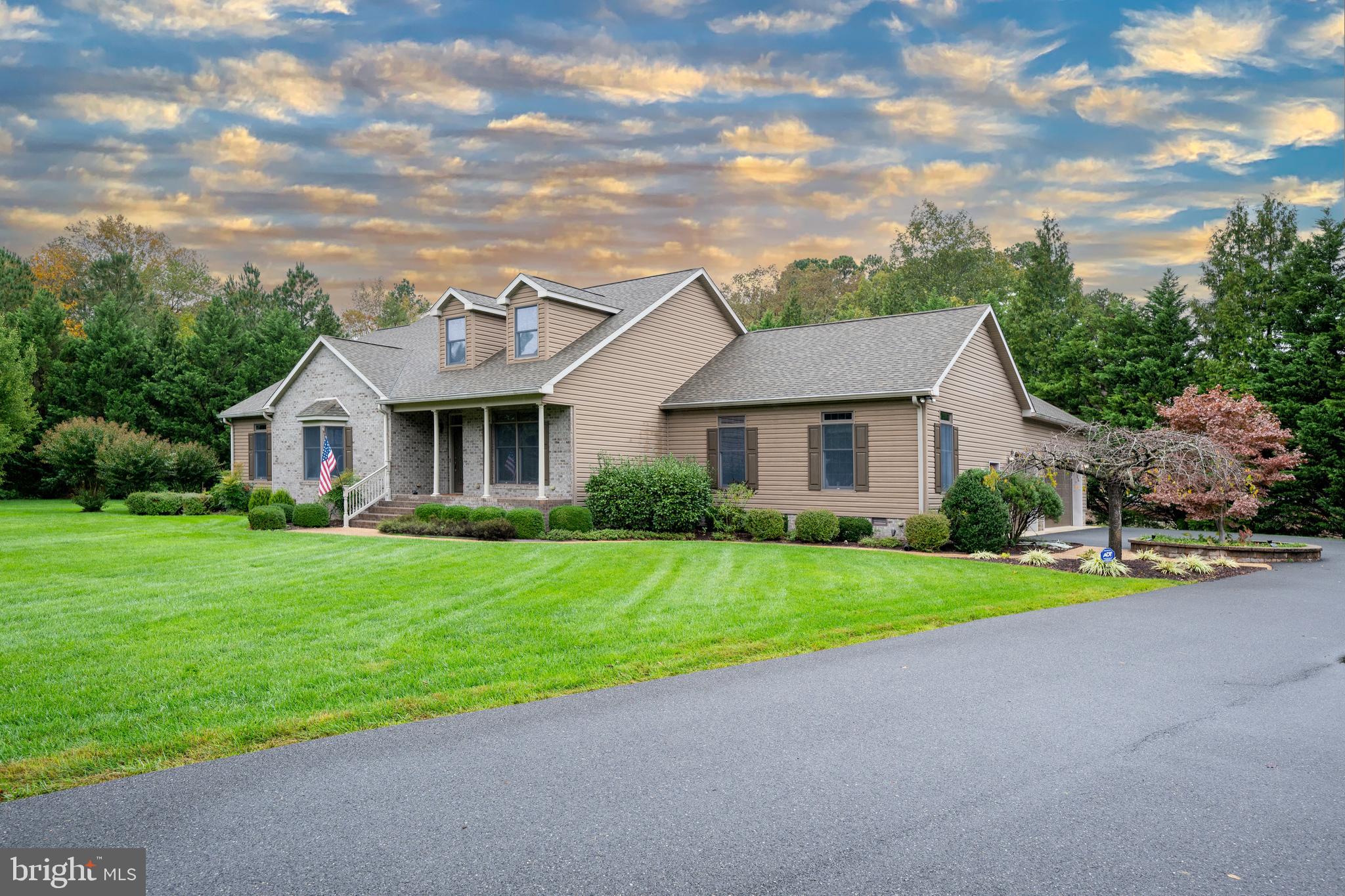 RIVERS END - Residential