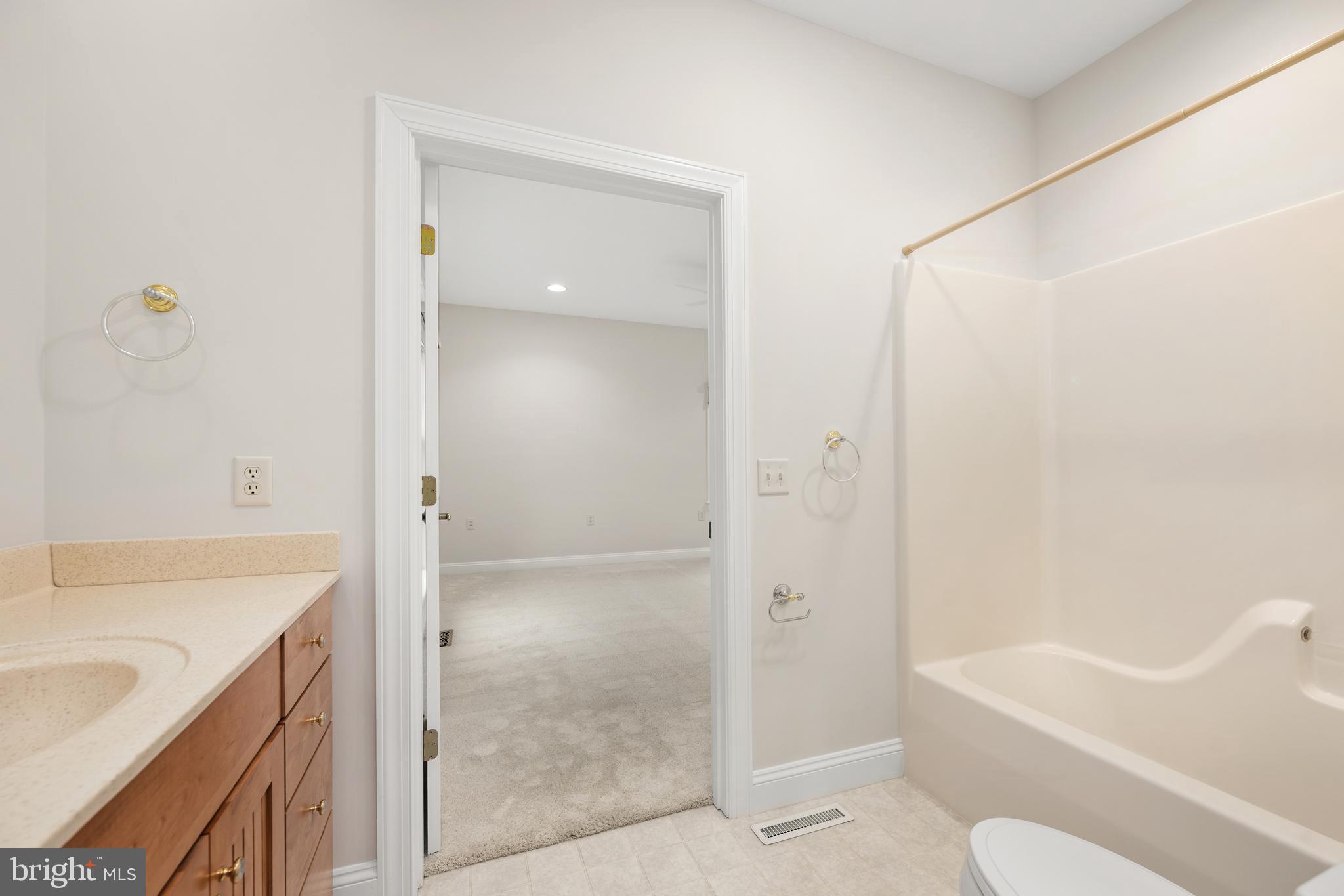 RIVERS END - Residential