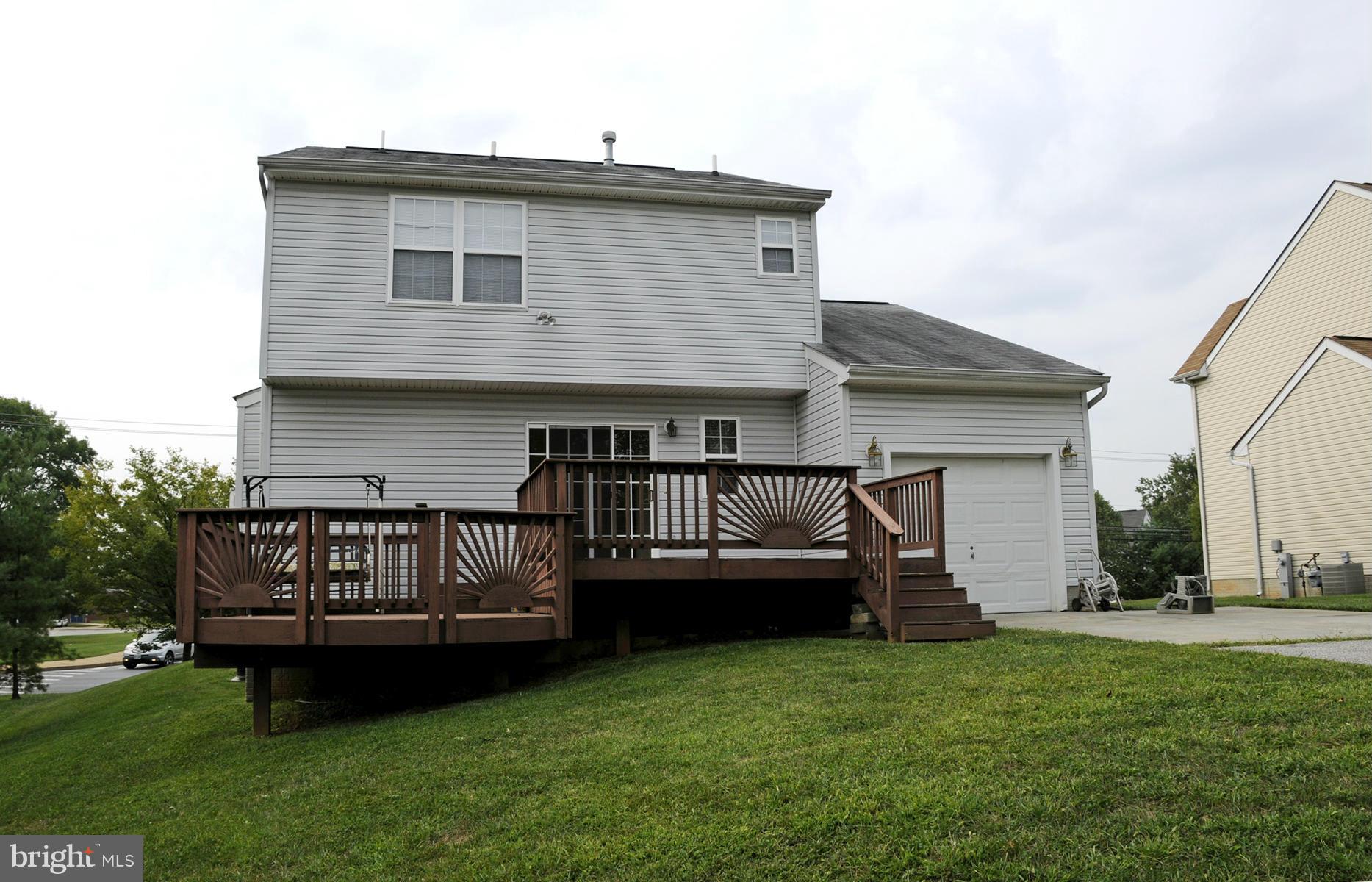 HANNAH PARK - Residential Lease