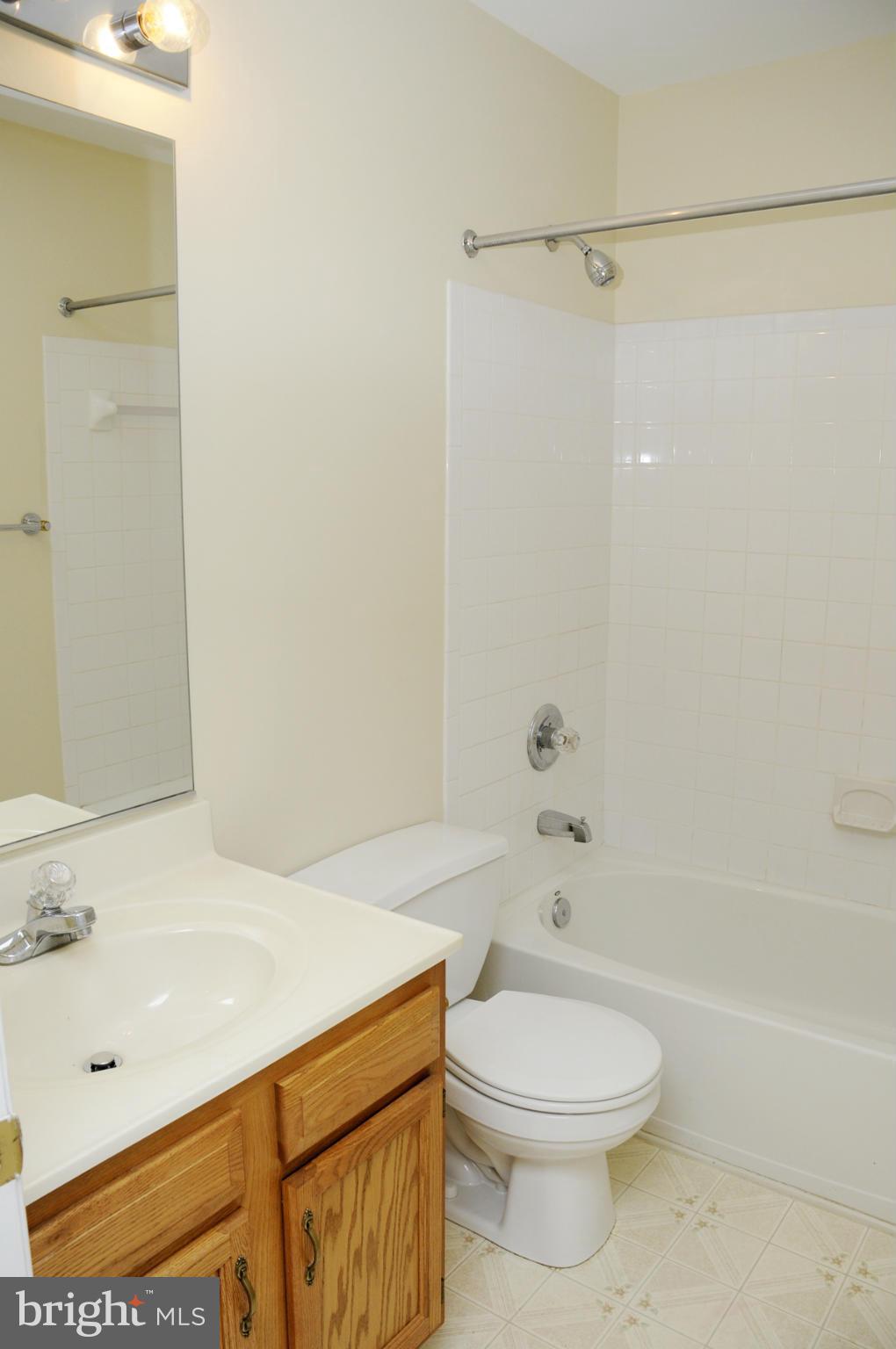 HANNAH PARK - Residential Lease