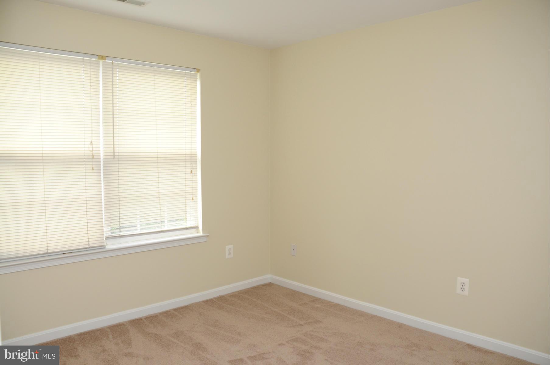 HANNAH PARK - Residential Lease