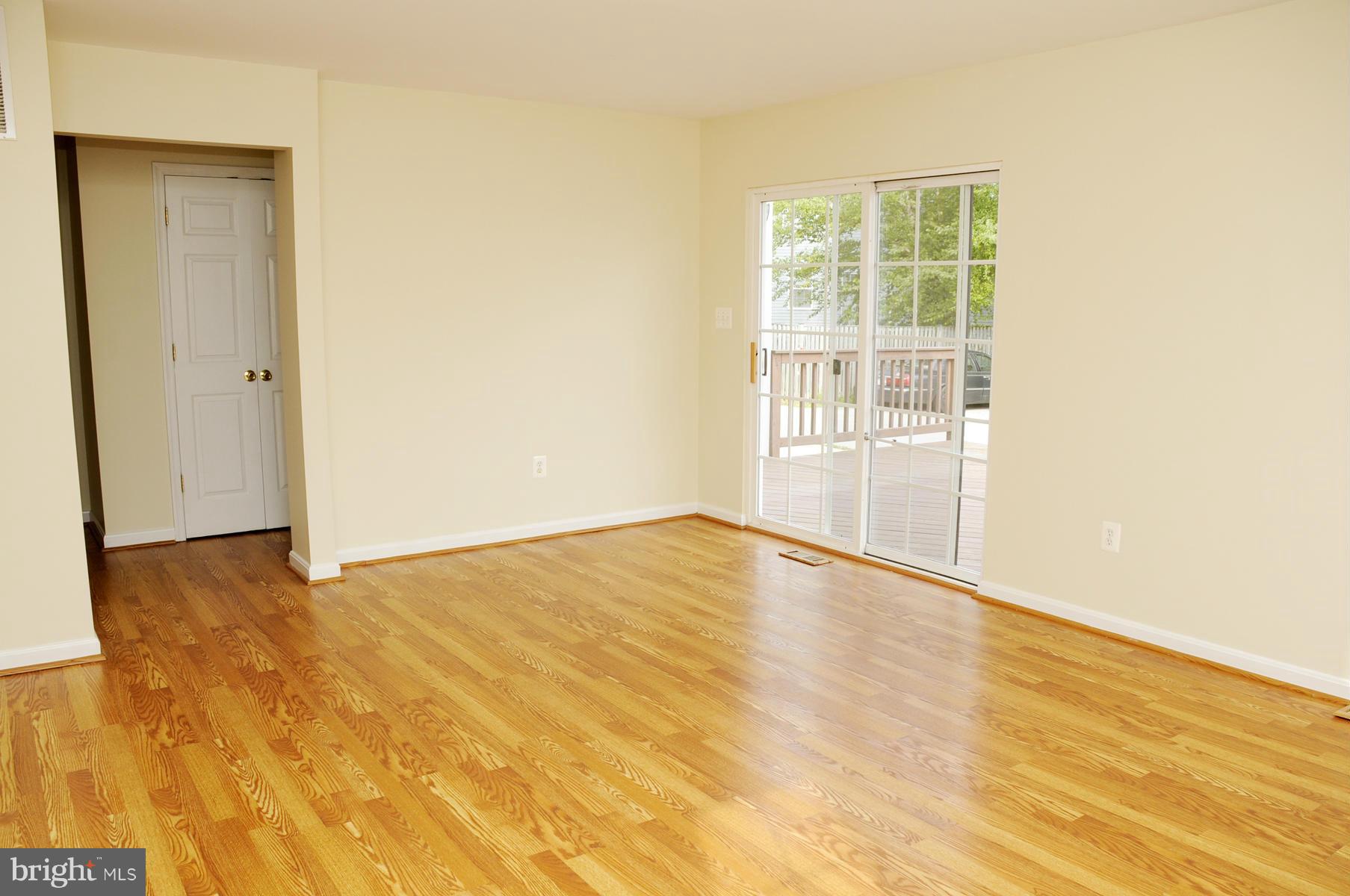 HANNAH PARK - Residential Lease