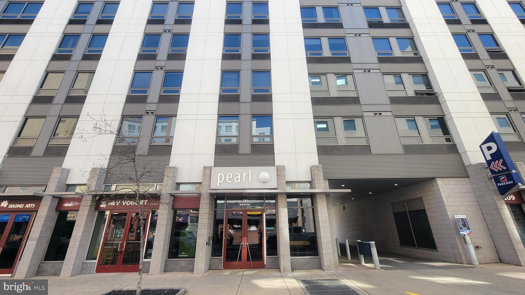 Philadelphia, Pennsylvania 19107, United States, 2 Bedrooms Bedrooms, ,2 BathroomsBathrooms,Residential,Active,115200