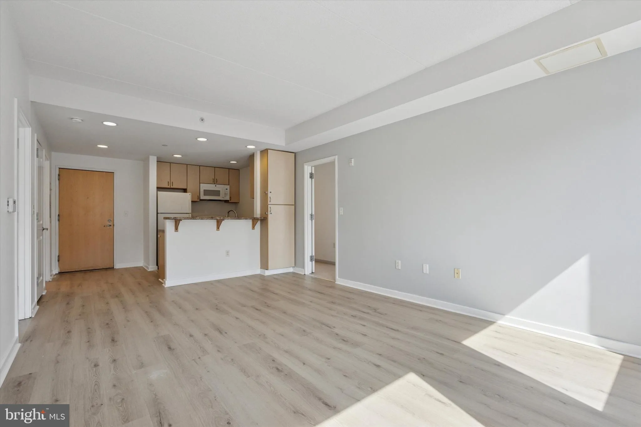 Philadelphia, Pennsylvania 19107, United States, 2 Bedrooms Bedrooms, ,2 BathroomsBathrooms,Residential,Active,115200