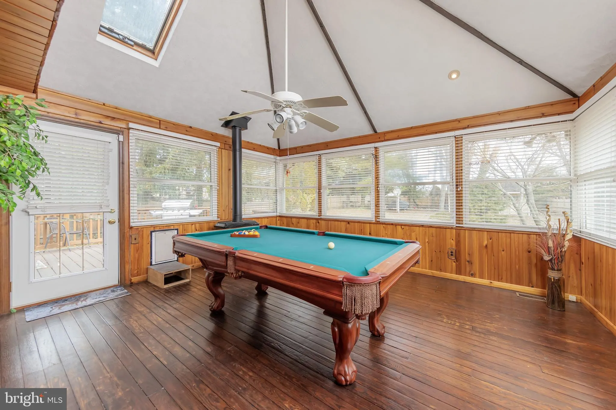 Sewell, New Jersey 08080, United States, 4 Bedrooms Bedrooms, ,3 BathroomsBathrooms,Residential,Pending,78176